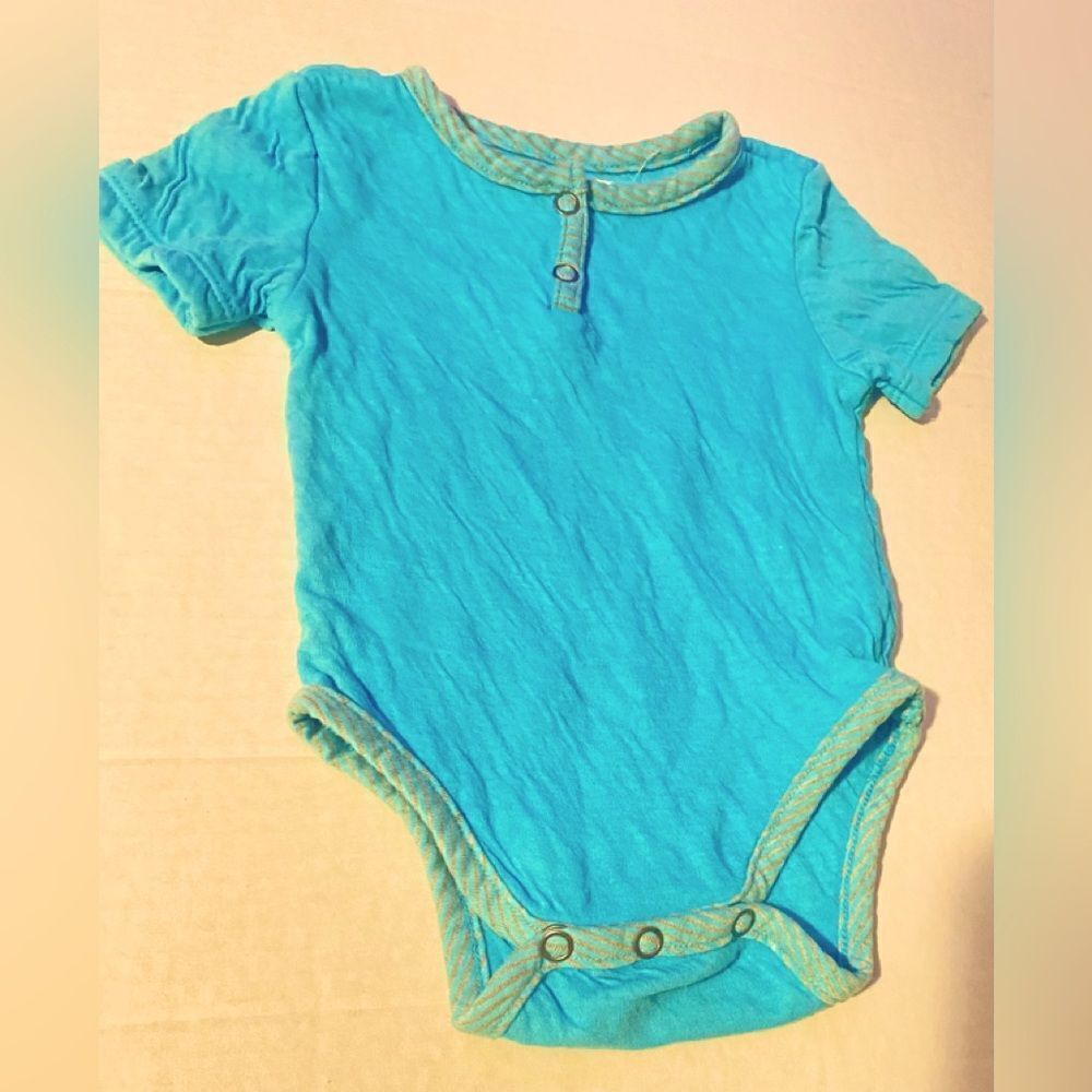 💦Miki Miette Kids BlueBodysuit Romper size: 3 M